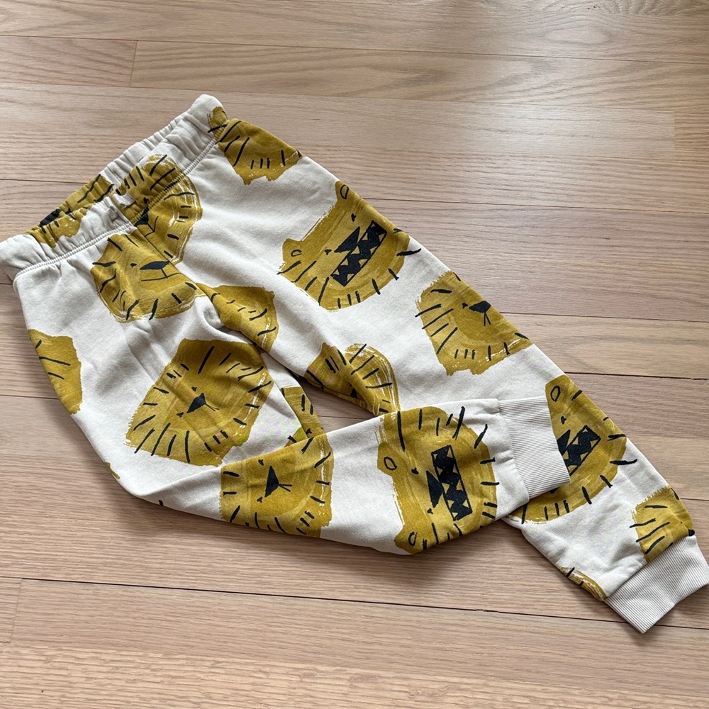 Kids Lion Print Joggers - H&M - Size 6